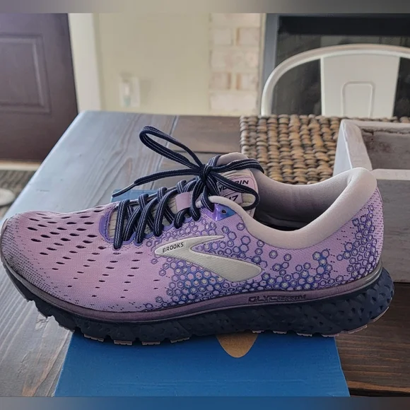 Brooks Glycerin 17 Running Shoes - Picture 2 of 5